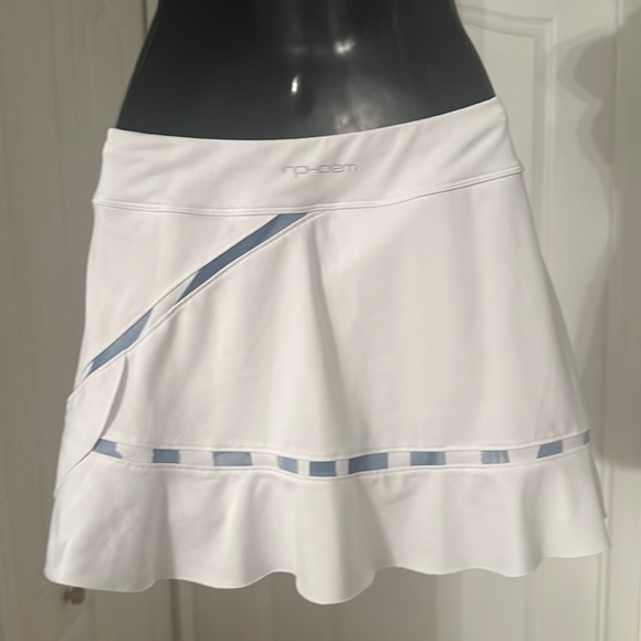 Inphorm Skort Size XS White and Blue - Picture 2 of 4